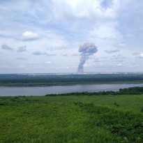 В РФ горит предприятие по переработке пороха - СМИ