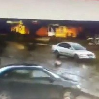 Полицейский в Конотопе сбил ребенка: появилось видео с камер наблюдения