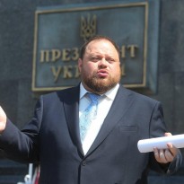 У Зеленского заявили о нарушении регламента при принятии Избирательного кодекса (видео)