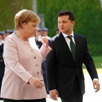 Die Zeit: Украина хочет новых санкций против России, а Меркель – нет