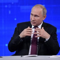 У Кремлі озвучили умову зустрічі Путіна і Зеленського