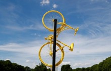 "Київський парадокс": у журналіста вкрали велосипед, поки він брав інтерв'ю у начальника столичної поліції (фото)