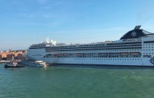 Активісти вимагають заборонити у Венеції круїзні лайнери (відео)