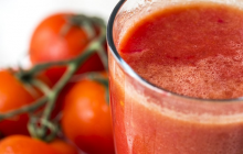 Названа польза томатного сока