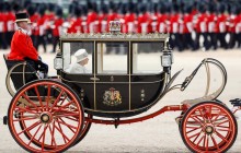 Сегодня королева Елизавета II официально празднует свой 93-й день рождения (фоторепортаж)