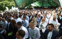 Партия "Слуга народа" вычеркнула из избирательного списка 7 кандидатов