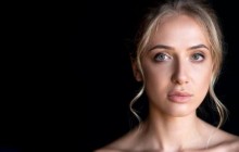 Зі списку "Слуги народу" виключили "київську тусовницю" (фото)