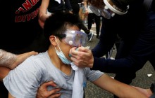 Протести в Гонконзі: поліція застосувала сльозогінний газ – постраждали туристи