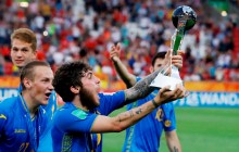 Збірна України U-20 - чемпіон світу: яскраві фото церемонії нагородження