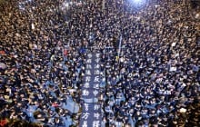 Новые протесты в Гонконге: во время акции произошли стычки митингующих с полицией