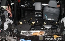 На виїзді з Києва поліцейські виявили в елітному позашляховику 25 кілограмів героїну (фото, відео)