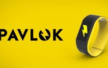 Появился браслет, который бьет током владельцев-любителей вредной пищи (фото, видео)