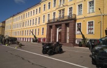 У Львові  "замінували" Академію сухопутних військ