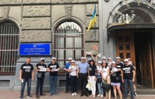 «Хабарі. Не беру. Не даю»: львівський бізнесмен Ростислав Мельник розпочав акцію боротьби з корупцією