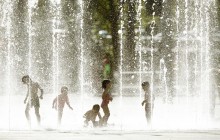 Пекельна спека та грози: якою буде погода у липні в Україні