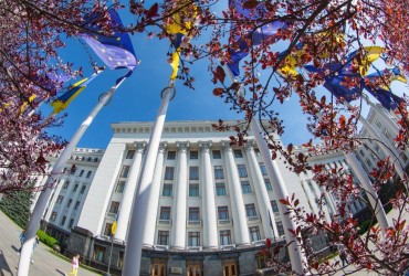 Киеву нужны твердые заверения союзников в дальнейшей поддержке, - Financial Times