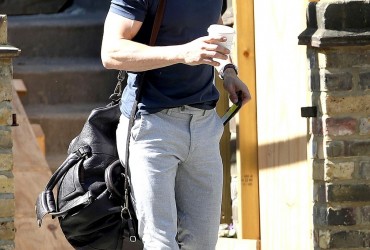 Актера из Игры престолов впервые заметили на публике после курса в реабилитационном центре (фото)