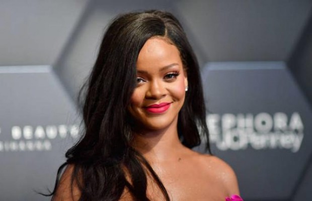 Рианна стала самой богатой певицей в мире