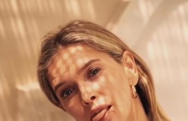 Вера Брежнева удивила поклонников неожиданной выходкой в новом видео