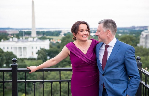 Курт Волкер женился на грузинской журналистке "Голоса Америки" (фото)