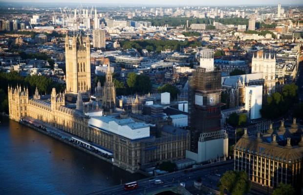 Названо найкращі міста світу, куди можна переїхати через інвестиції