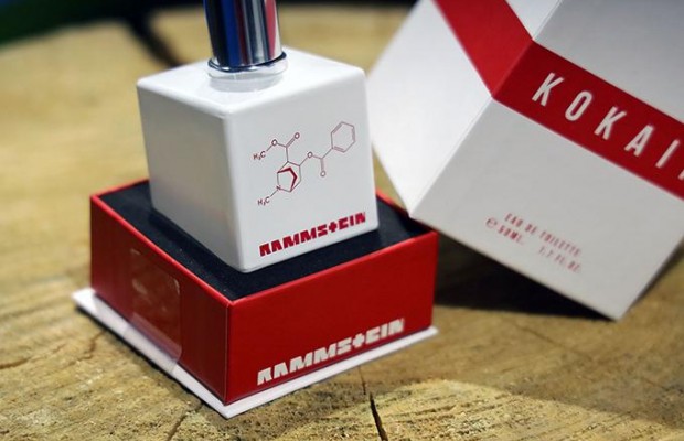 "Для любителів незвичайних відчуттів": Rammstein випустили парфуми з "ароматом кокаїну"