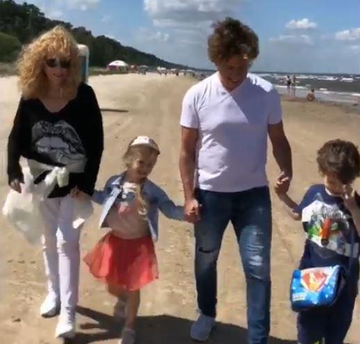 instagram.com/maxgalkinru