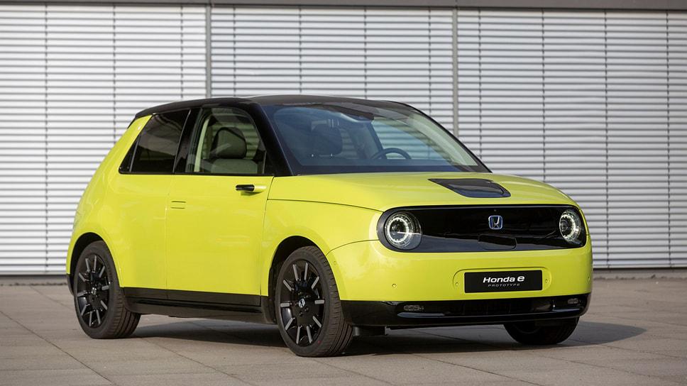 Електромобіль відрізняється рівною підлогою в салоні / фото Honda Електромобіль відрізняється рівною підлогою в салоні / фото Honda