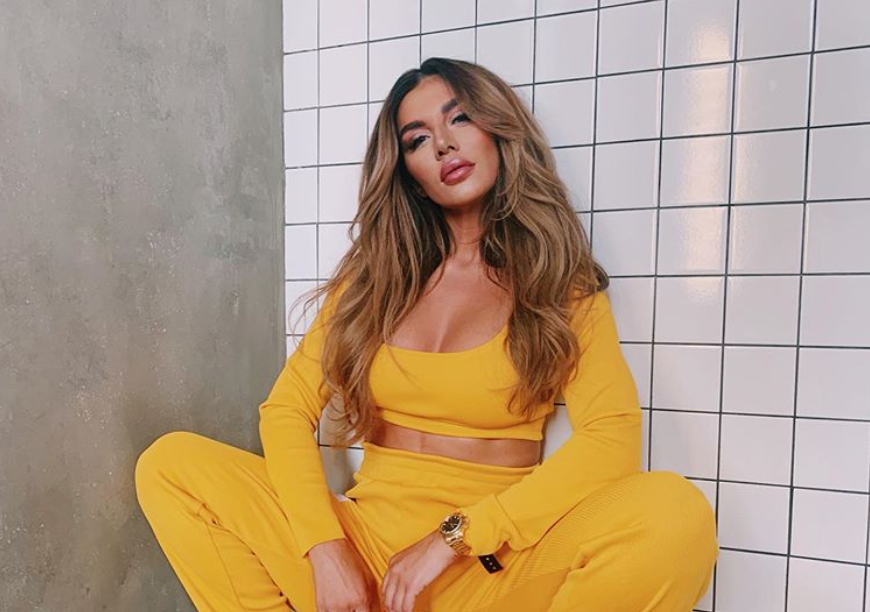 Сєдокова похвалилася пишними формами / фото Instagram