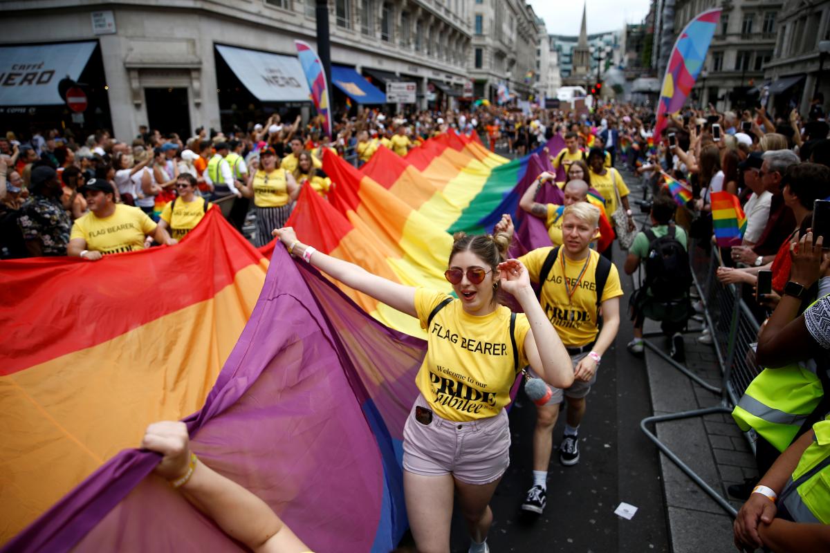 В Лондоне состоялся самый многочисленный гей-парад / REUTERS