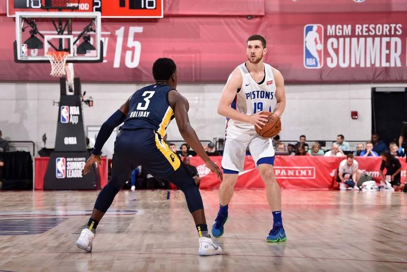 Михайлюк набрав 10 очок / фото: nba.com Михайлюк набрав 10 очок / фото: nba.com