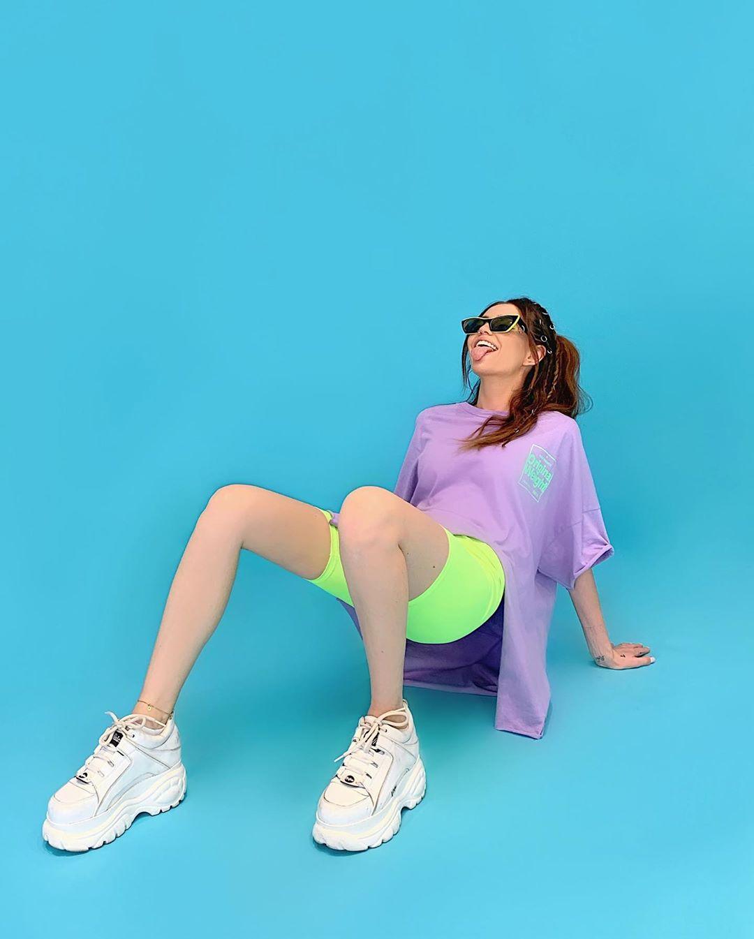 instagram.com/nadyadorofeeva instagram.com/nadyadorofeeva