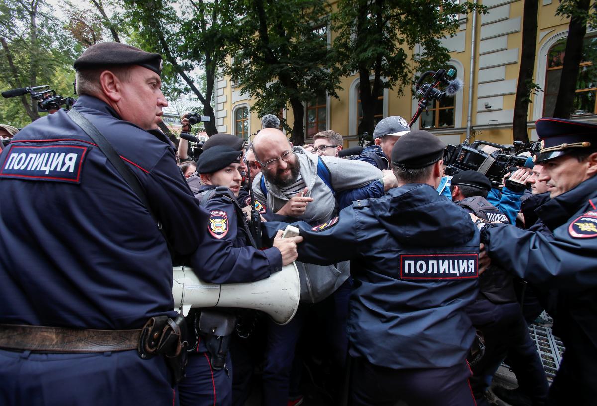 Иллюстрация / REUTERS