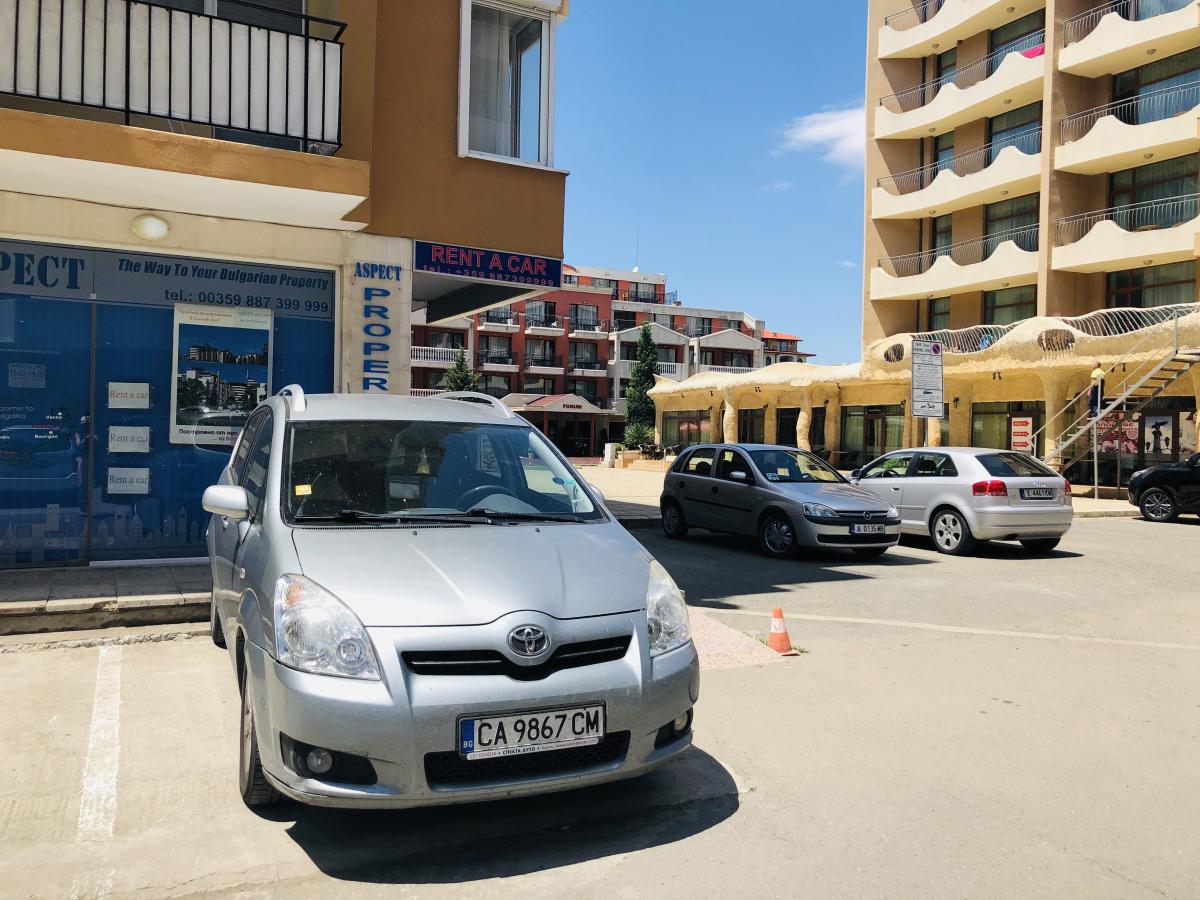 У Болгарії можна орендувати авто від 30 євро на добу / Фото Вероніка Кордон