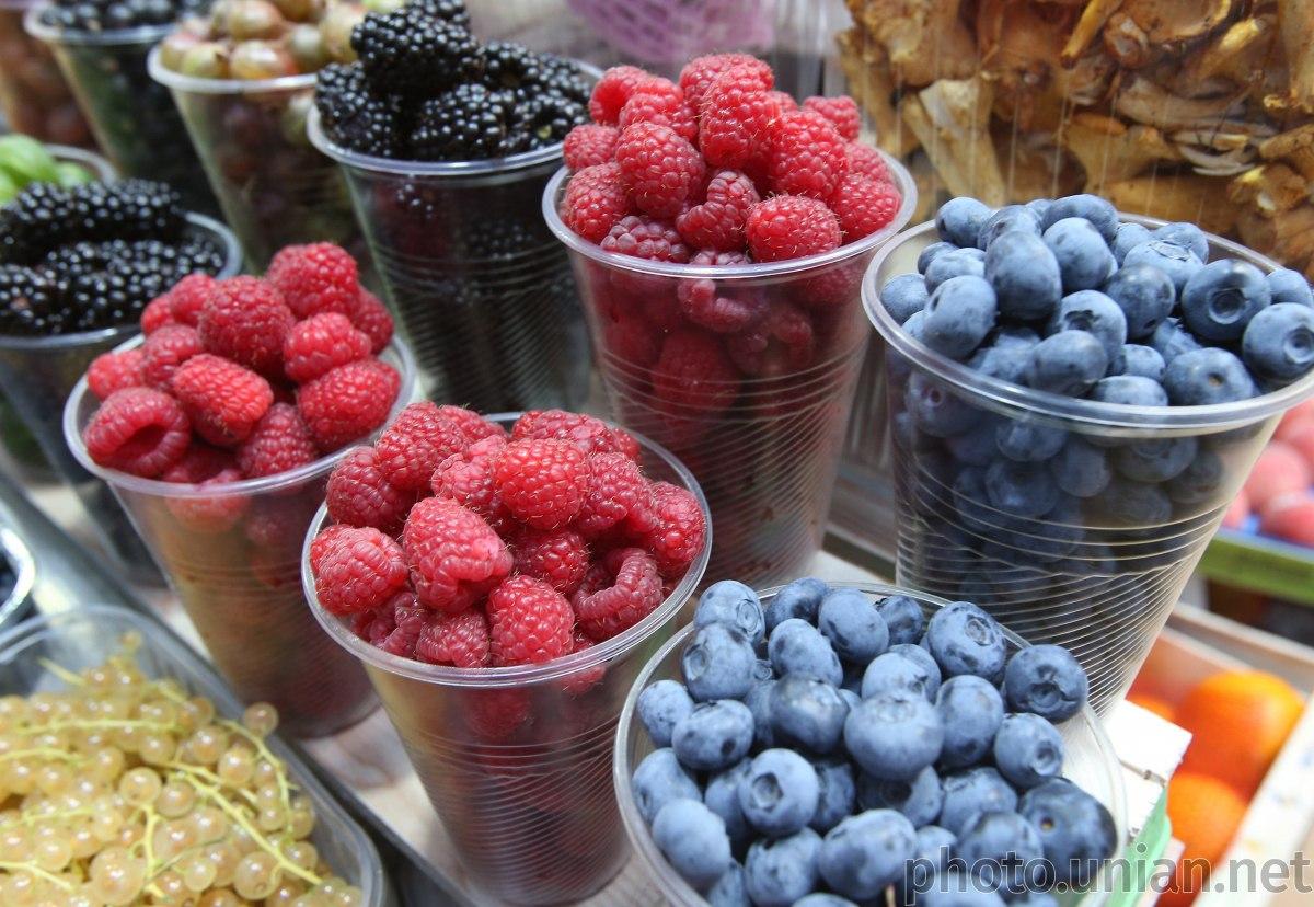 Малина підскочила у ціні майже втричі / фото УНІАН