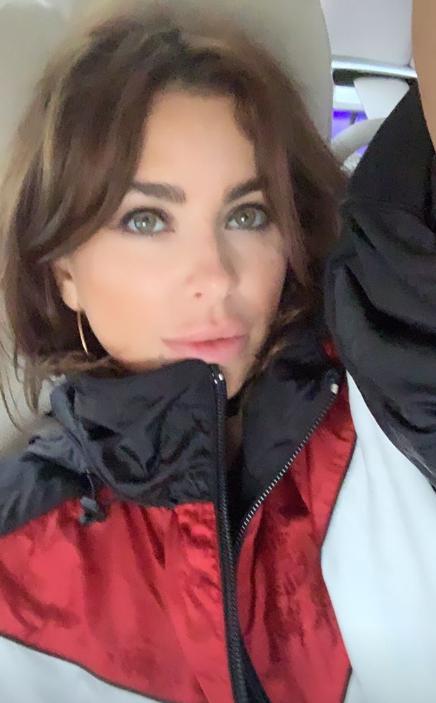 instagram.com/stories/anilorak instagram.com/stories/anilorak