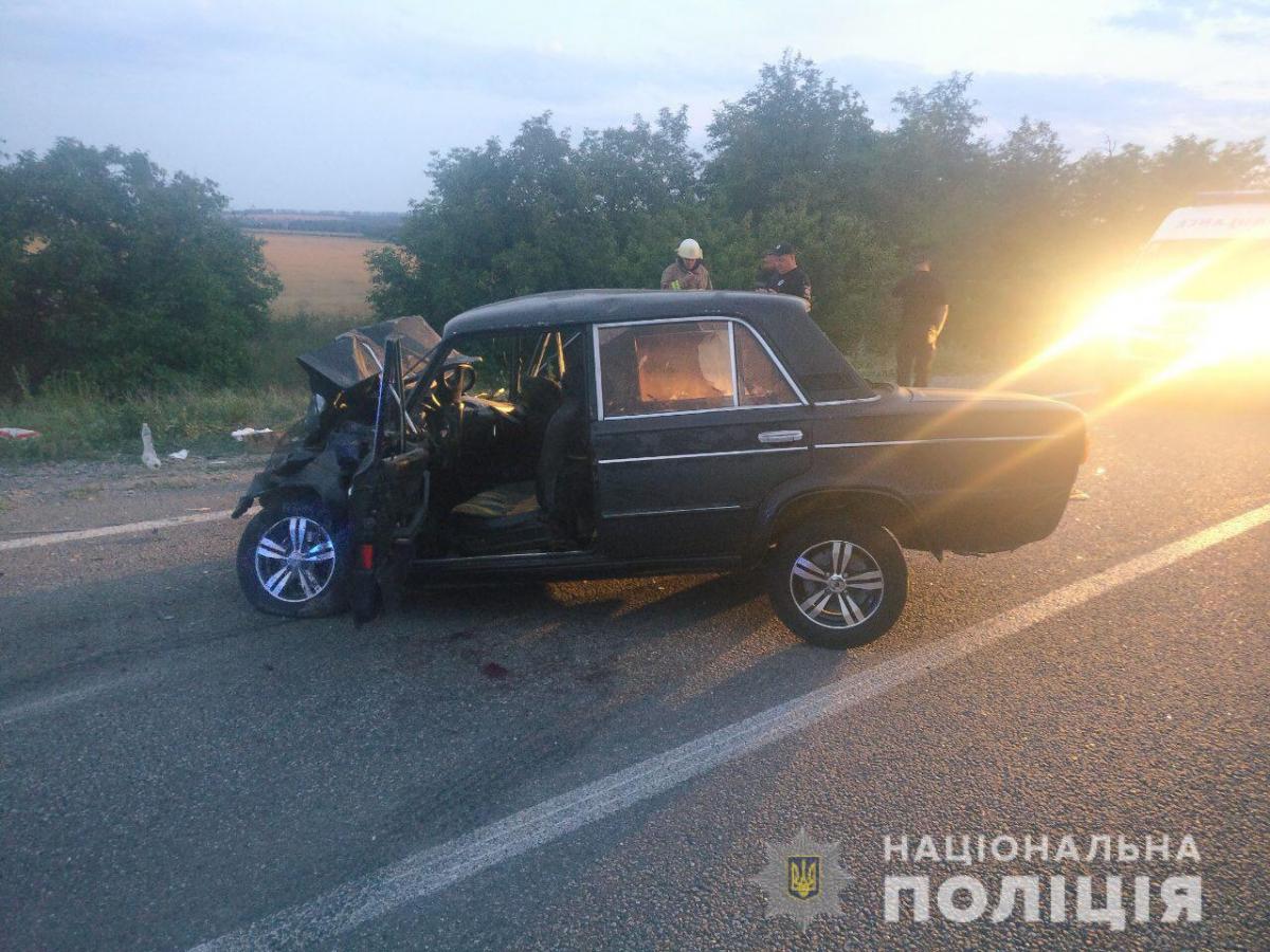 В аварії загинули двоє людей / od.npu.gov.ua В аварії загинули двоє людей / od.npu.gov.ua