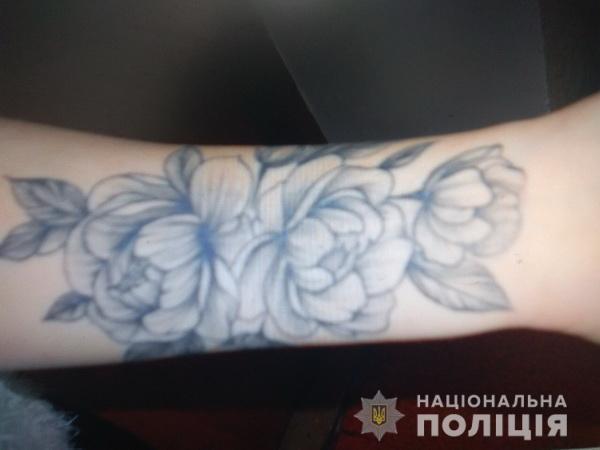 Девушка может находиться в Одессе вместе с соотечественницей / фото: ГУ Нацполиции Одесской области Девушка может находиться в Одессе вместе с соотечественницей / фото: ГУ Нацполиции Одесской области