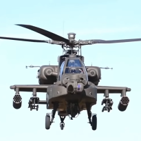 Американские военные провели испытания новой конфигурации вертолета Apache