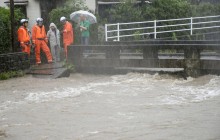 В Японии более 1 миллиона людей эвакуируют из-за угрозы мощного наводнения (фото)