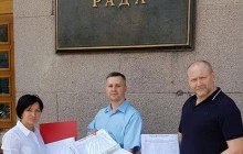 В КМДА передані підписи проти будівництва сміттєперобного заводу на Троєщині – нардеп Береза