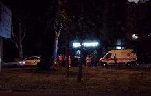 В Одессе стритрейсер, скрываясь от полиции, сбил людей на остановке