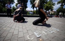 У Києві відбувся перформанс, присвячений утримуваним в Росії українським політв'язням (фото)