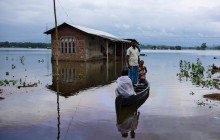 Жертвами наводнений в Индии стали около 50 человек