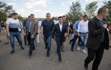 Зеленський оглянув дороги Миколаївської області та доручив відремонтувати найпроблемніші (фото)