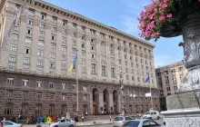 "Виділяємо автомобілі та квартири”: у КМДА розповіли, як місто допомагає дитячим будинкам сімейного типу