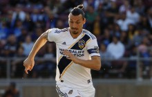 "Юда, спочивай з миром": фанати суперника Динамо познущалися над статуєю Ібрагімовича (фото, відео)