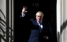 Boris Johnson assures Ukrainian president of opposing Russia's return to G7