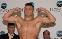 Команди українця Дерев'янченка і чемпіона світу Альвареса вступили в переговори про бій