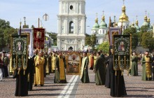 В крестном ходе ПЦУ по центру Киева приняли участие 50 архиереев и 1,5 тысячи священников (фоторепортаж)